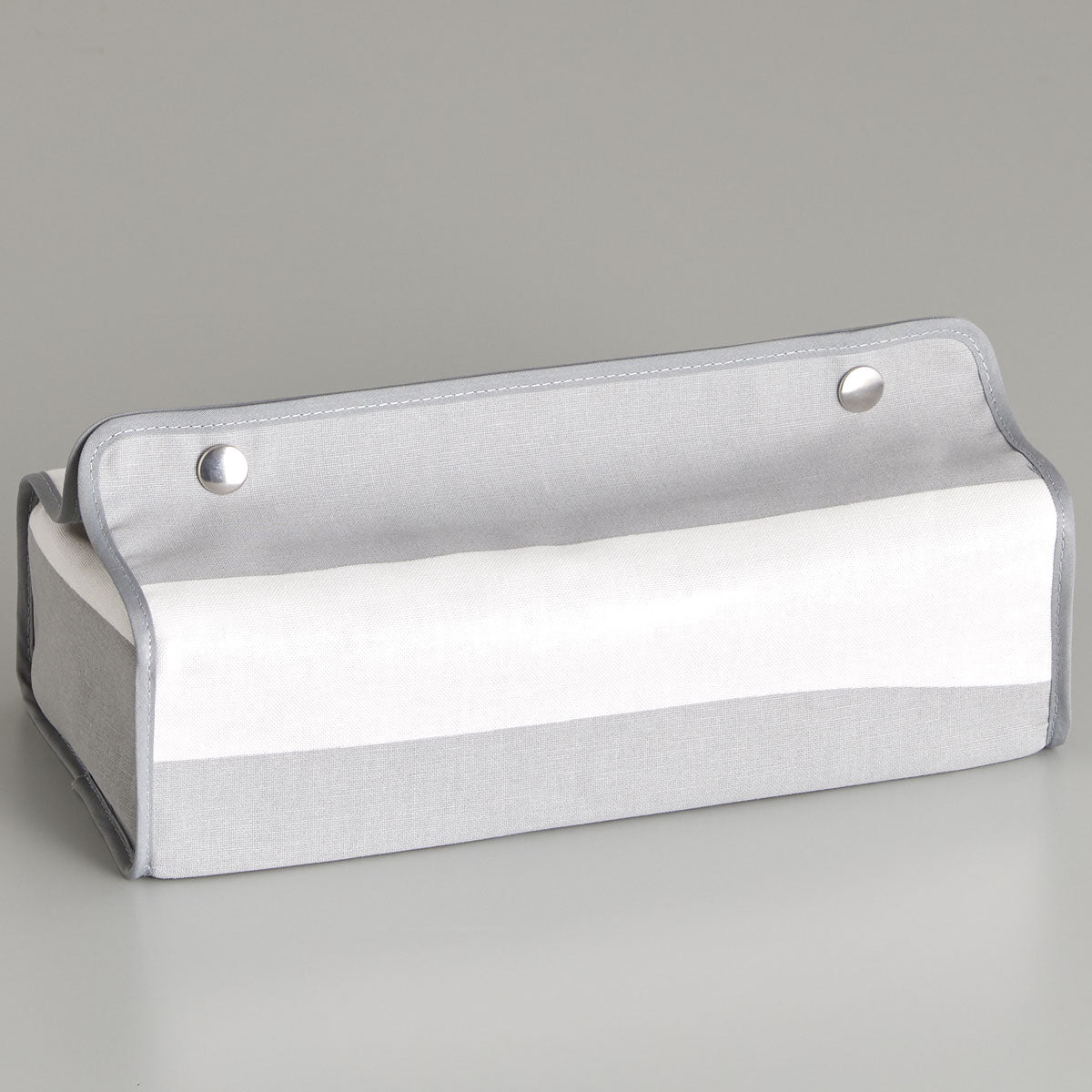 ティッシュケース ヴォーゲン QUARTER REPORT