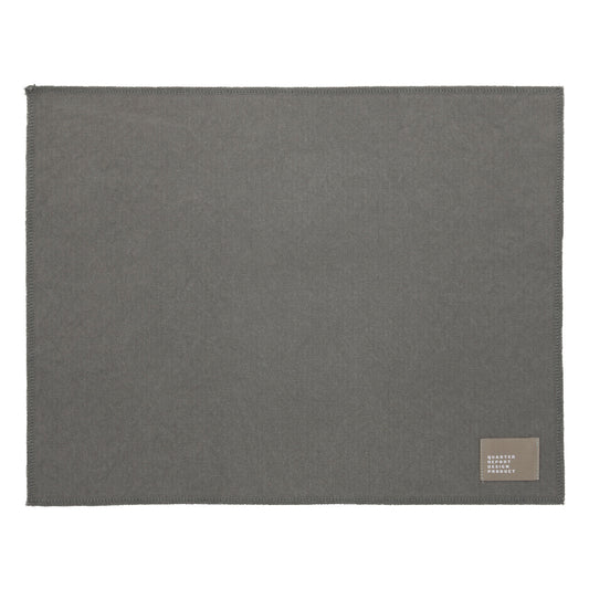 QUARTER REPORT ランチョンマット