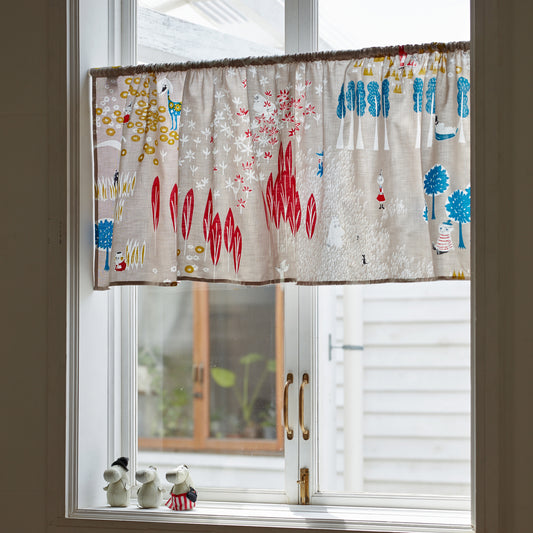 ムーミンカフェカーテン ここにいるよ