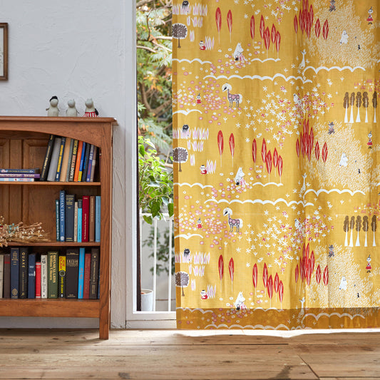 ムーミンカーテン ここにいるよ